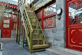 Templeside Deluxe Hutong Hotel 2*